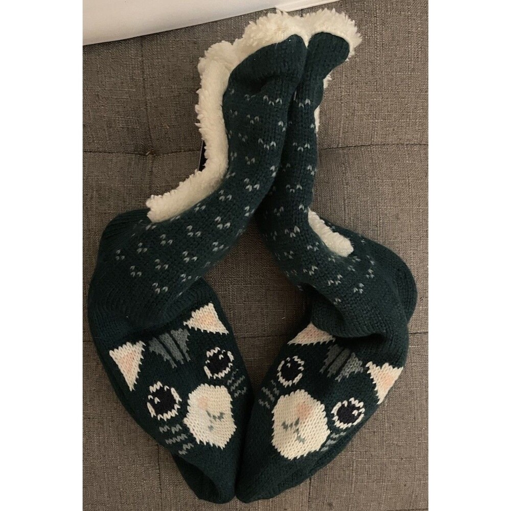 SECRET TREASURES Colossal Cozy Cat Print Faux Fur Slipper Socks Women's Sz 4-10